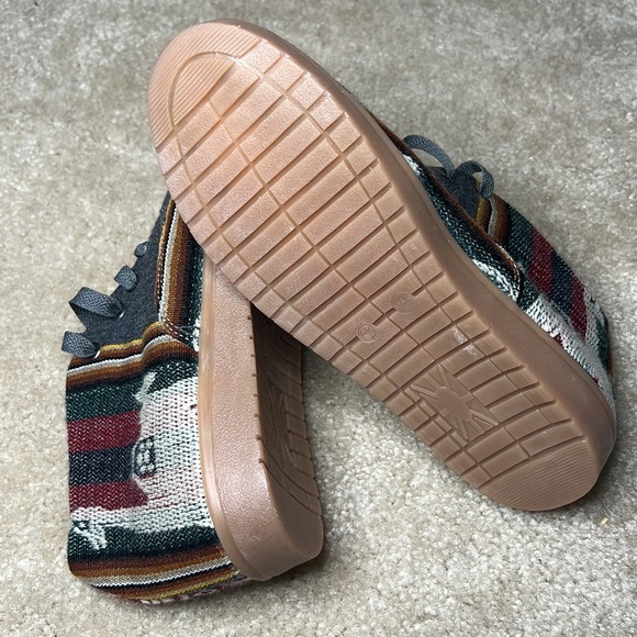 One of a Kind Handmade Shoes - Picture 4 of 5